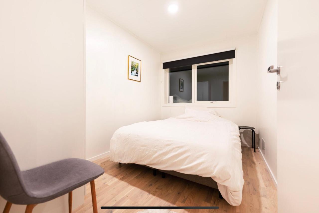 Aurora And Midnight Sun Apartment ทรอมโซ ภายนอก รูปภาพ